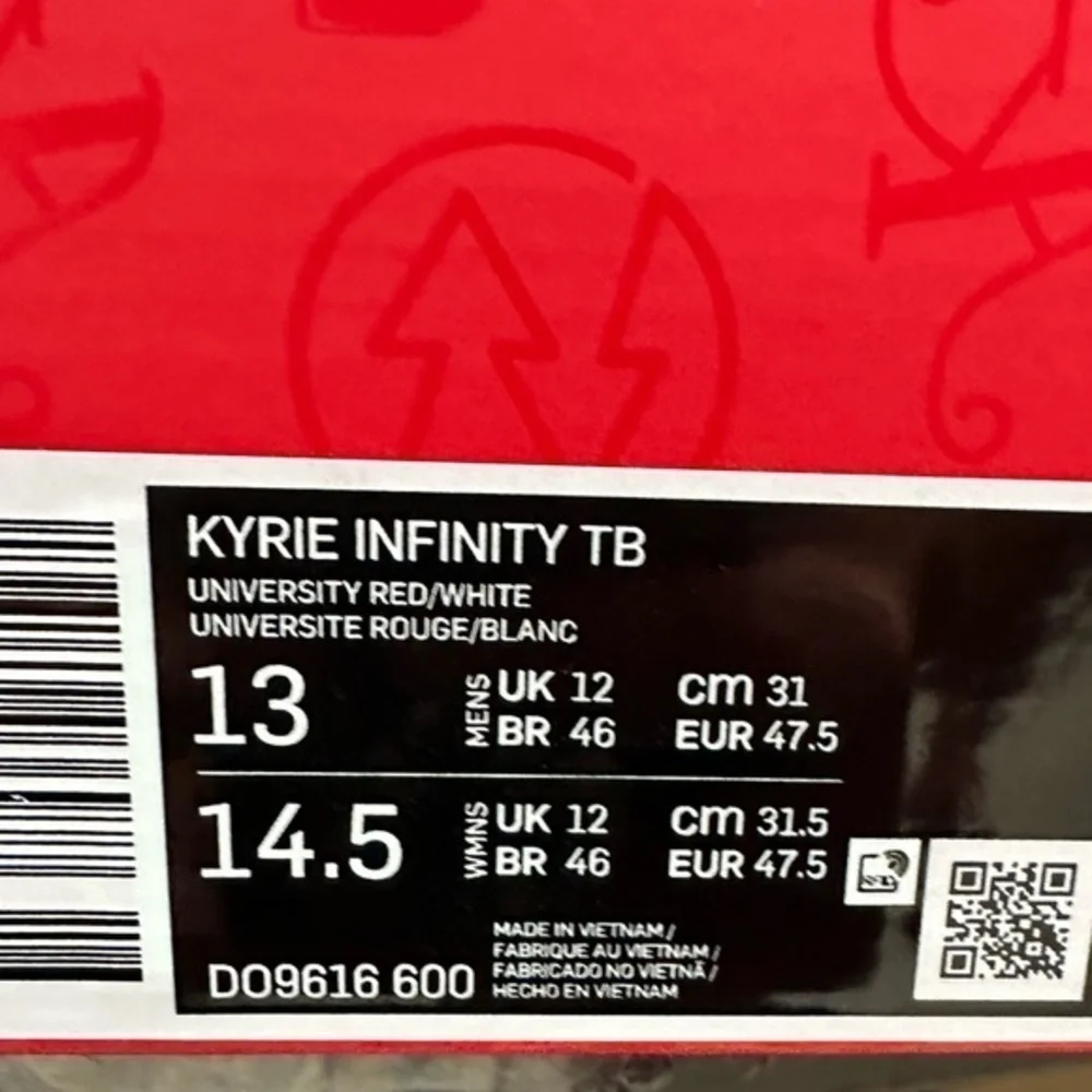 NIKE KYRIE INFINITY TB
